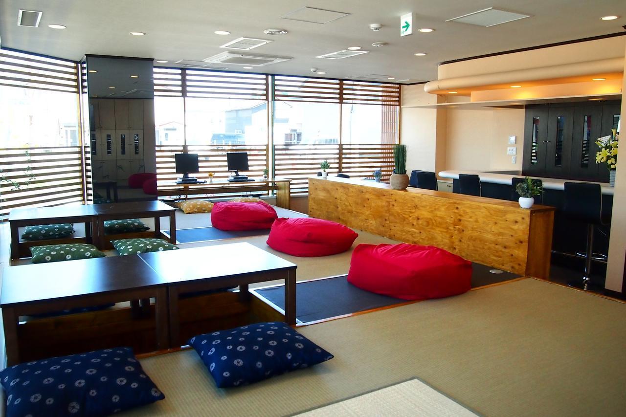 Khaosan Chitose Family Hostel Екстер'єр фото