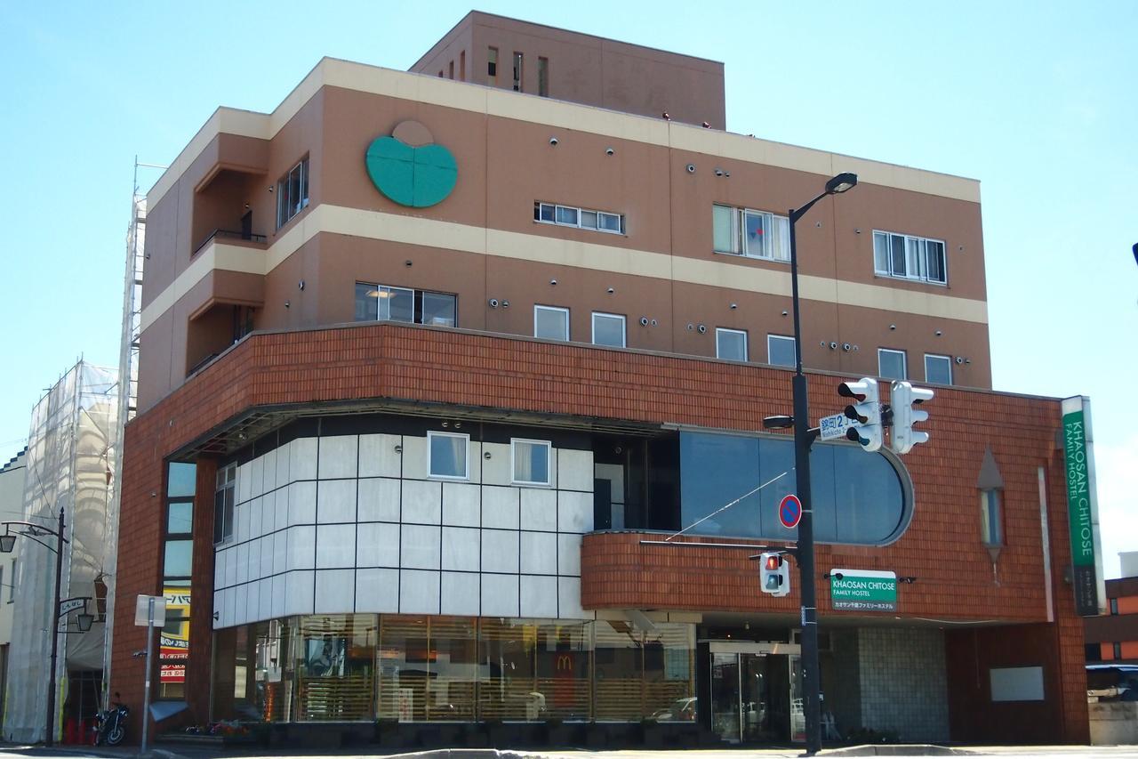 Khaosan Chitose Family Hostel Екстер'єр фото