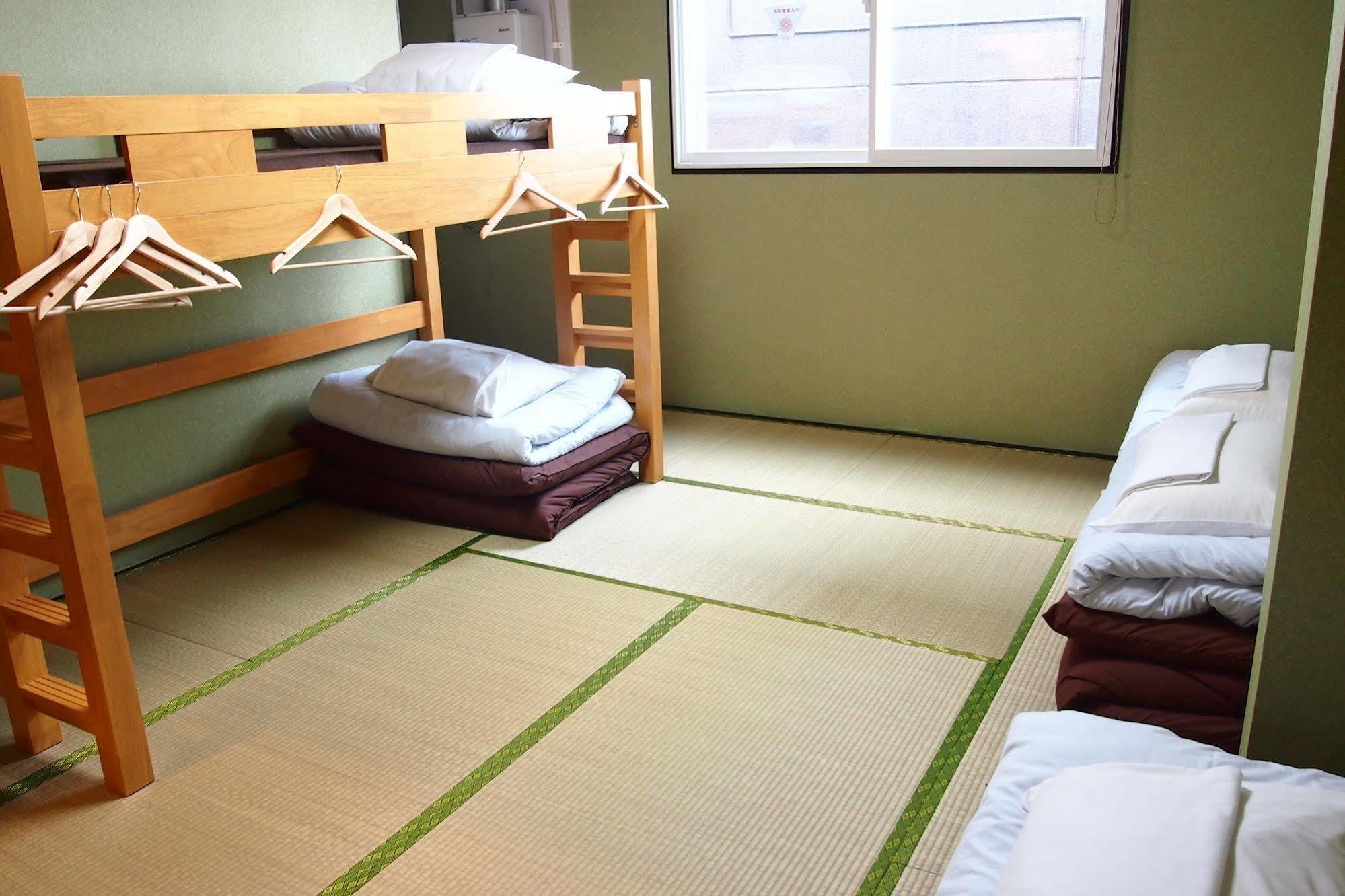 Khaosan Chitose Family Hostel Екстер'єр фото